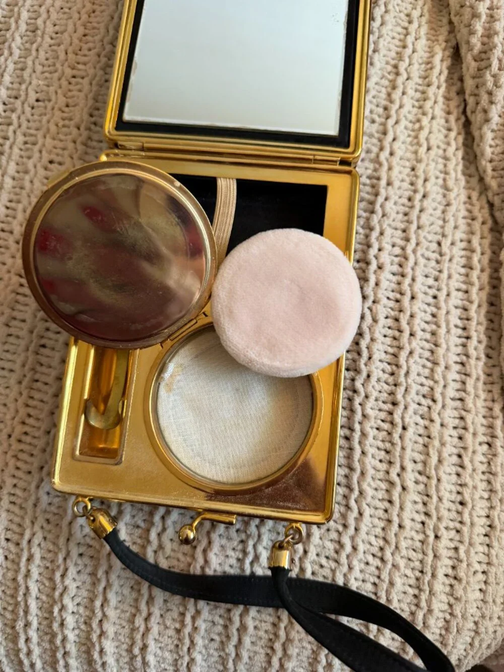 Vintage Black Vanity Compact Purse Mirror Powder Case Floral Bird Gold Tone